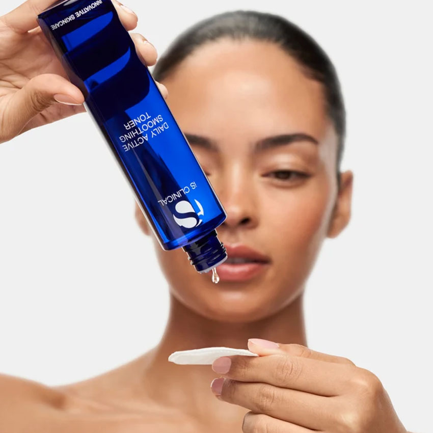 iSClinical Daily Active Smoothing Toner - Image 2